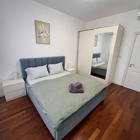 Prime Living By Adriatic Living דירה גולם
