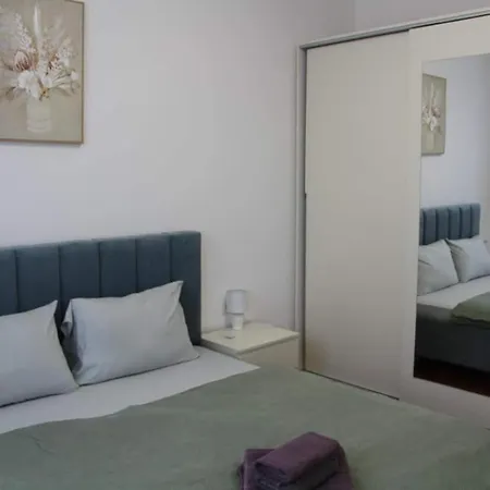 Prime Living By Adriatic Living גולם